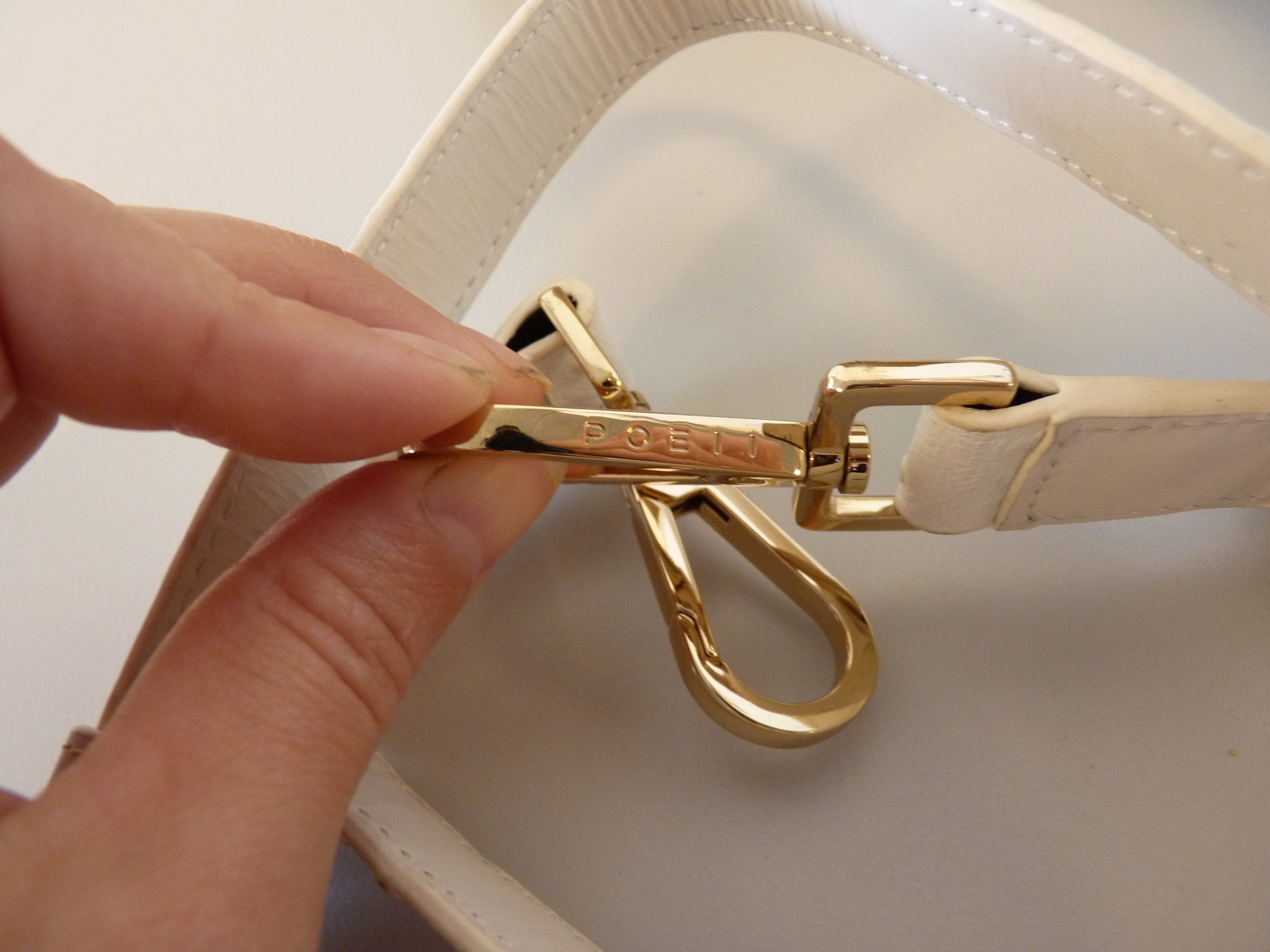 Poeii tulip bucket bag merinque